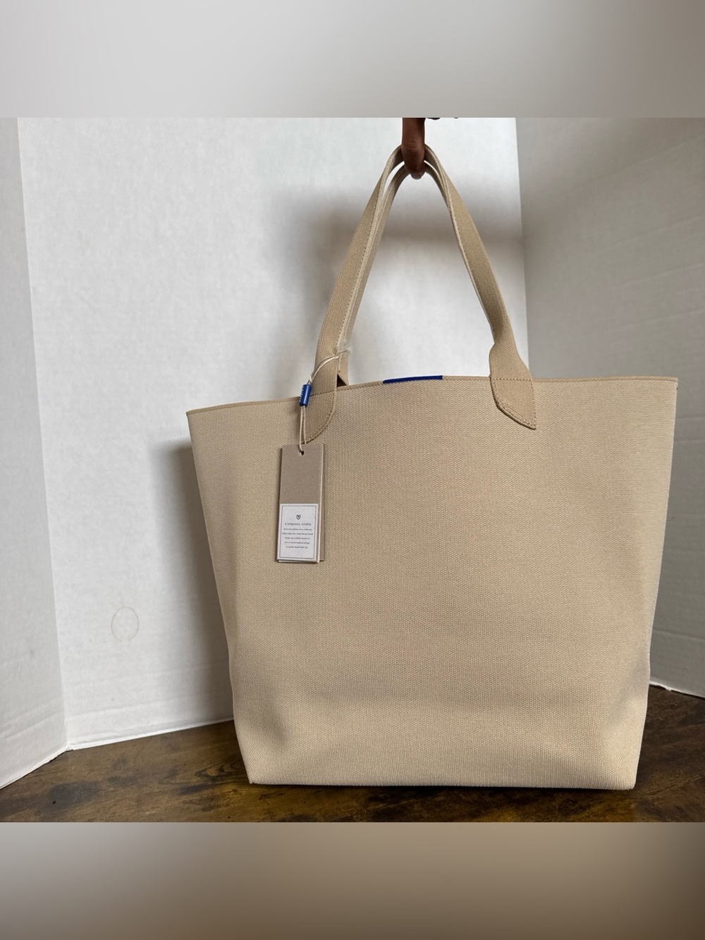 NWT Rothys The Lightweight Tote Soft Sesame Bone Cream